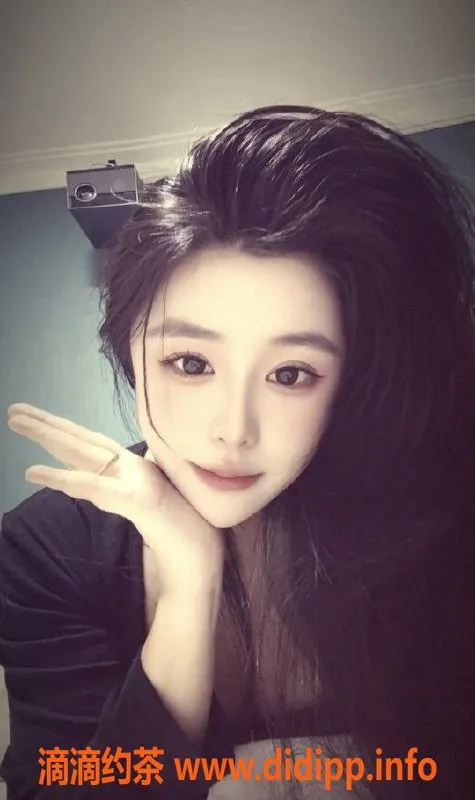 成都楼凤-武侯区苏苏，身材好、态度佳的少妇车