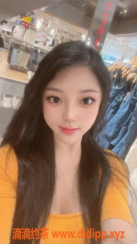 温州楼凤-温州瓯北月亮，162cm D杯大奶魅力服务