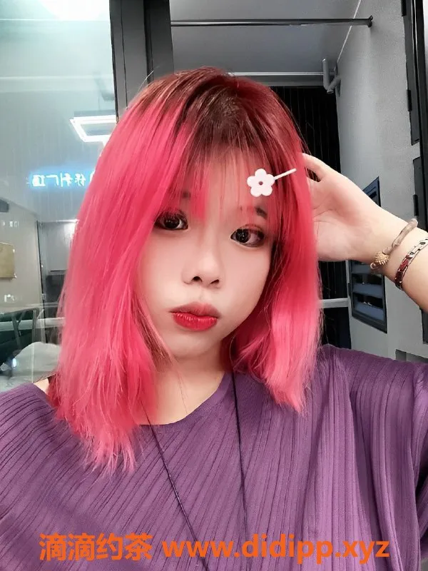 中山楼凤-港口糖豆，00后，身材完美，服务超赞！