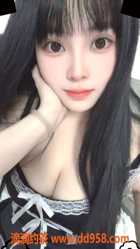 扬州楼凤-泰州海陵小青，颜值高身材棒，全套服务推荐！