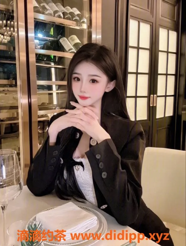 深圳楼凤-龙华嫩妹可乐，1100起价，舌吻服务