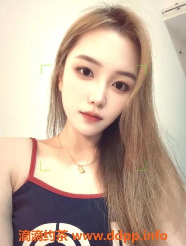 广州楼凤-广州白云媛媛，23岁166cm，茶水费灵活选择