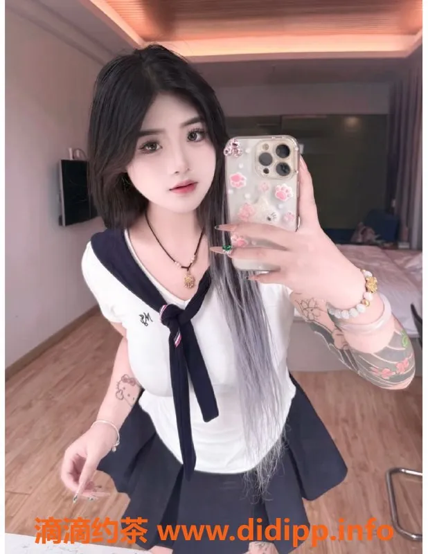 赣州楼凤资源信息,大胸纹身妹啾啾，164cm，49kg，只要700全套！