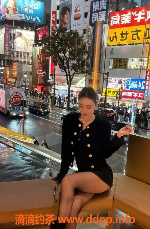 杭州上门服务-上城爱莎尼亚D胸，21岁性感妹子等你约