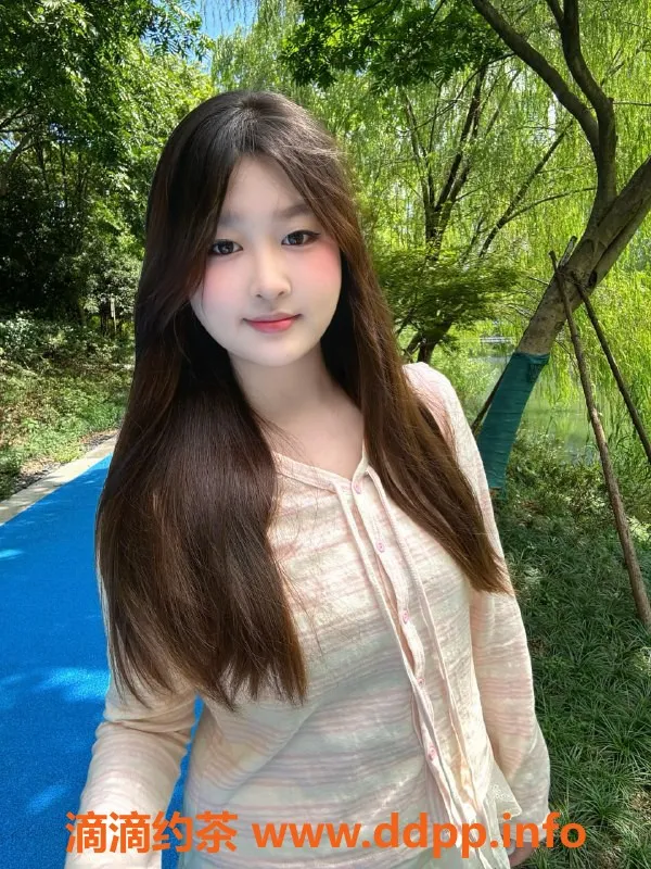 无锡楼凤-锡山区圆圆，高颜值陪浴服务，特价仅1100p