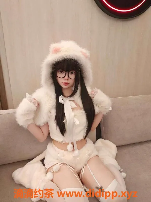 广州楼凤-天河05萝莉，身姿诱人，课费1000p/1800pp