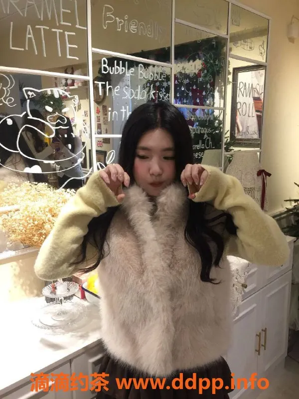 沈阳楼凤-中山区月月，颜值9.82，服务态度满分！