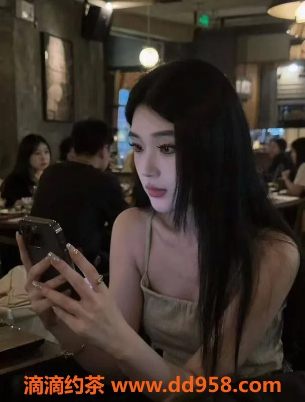 北京楼凤-常营书瑶，25岁邻家小妹，茶费8