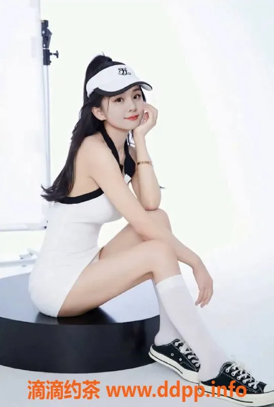 重庆楼凤资源信息,江北小月，167cm 22岁 B罩杯，专业服务