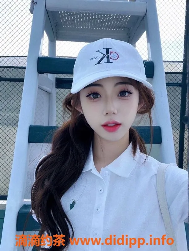 重庆楼凤-渝北区18岁六六，158cm，80斤，诱惑B+罩杯