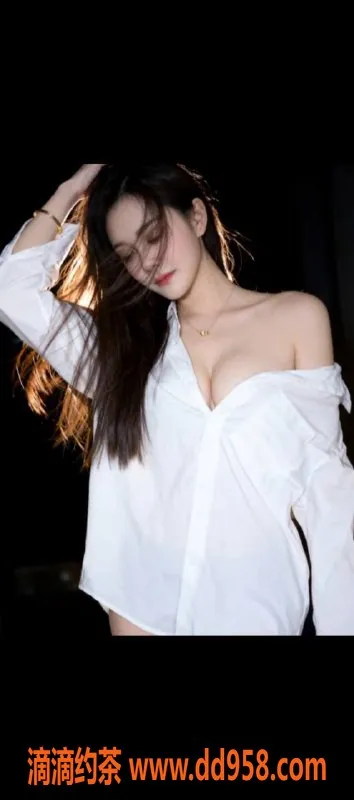 扬州楼凤-泰州海陵曼妮，中越混血，服务优质