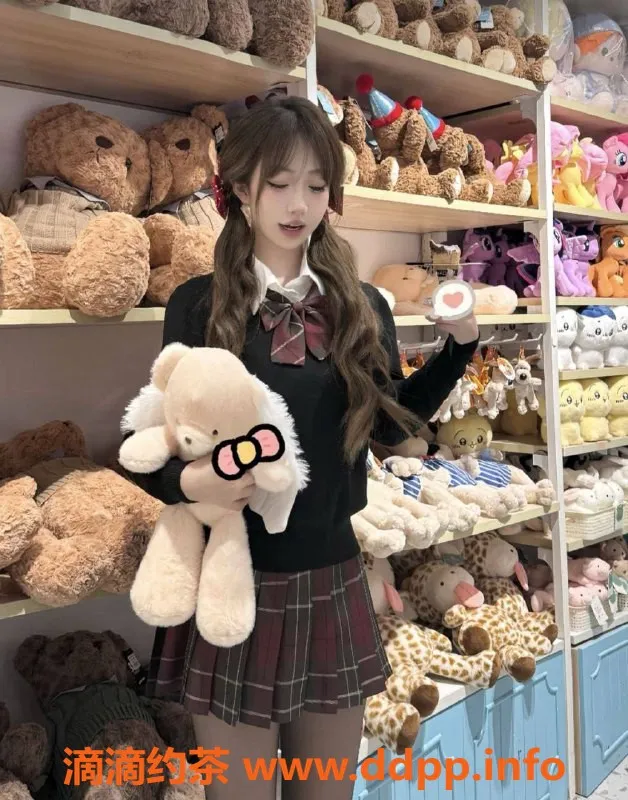 赣州楼凤-赣州章贡慕斯，164cm/48kg，体验极致快感