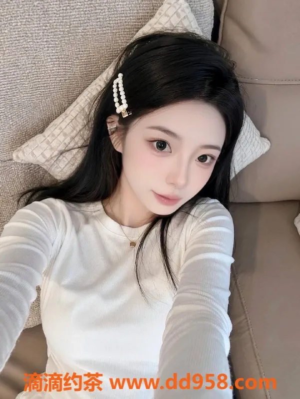 中山楼凤-19岁小瑜，36B身材，石岐服务可选