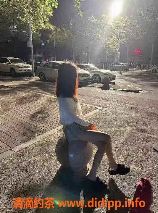 太原上门服务-太原果果，19岁手游陪玩，170cm开朗女孩