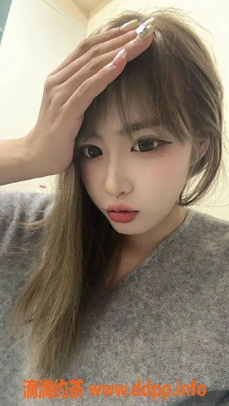 惠州楼凤-惠州小美，19岁168cm微胖长腿，至臻体验