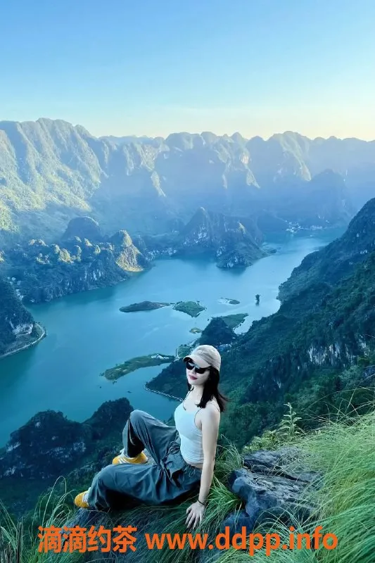 广州楼凤-白云区KK，25岁166cm苗条妹，茶水费500起