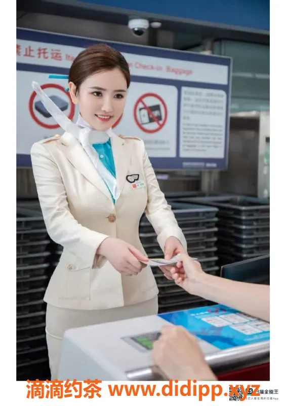 赣州楼凤-赣州空姐兼职萌儿，170cm/53kg，爱爱全套700元