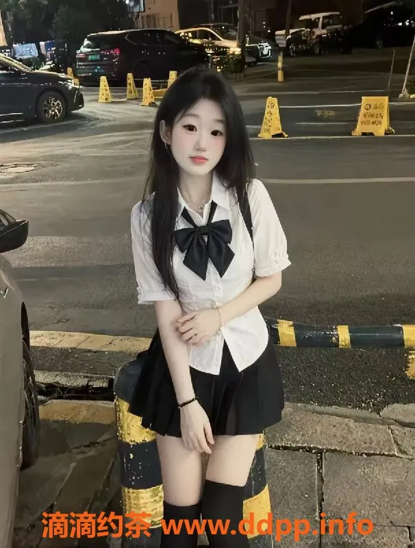 惠州楼凤-惠阳小雨19岁身高158 服务550p