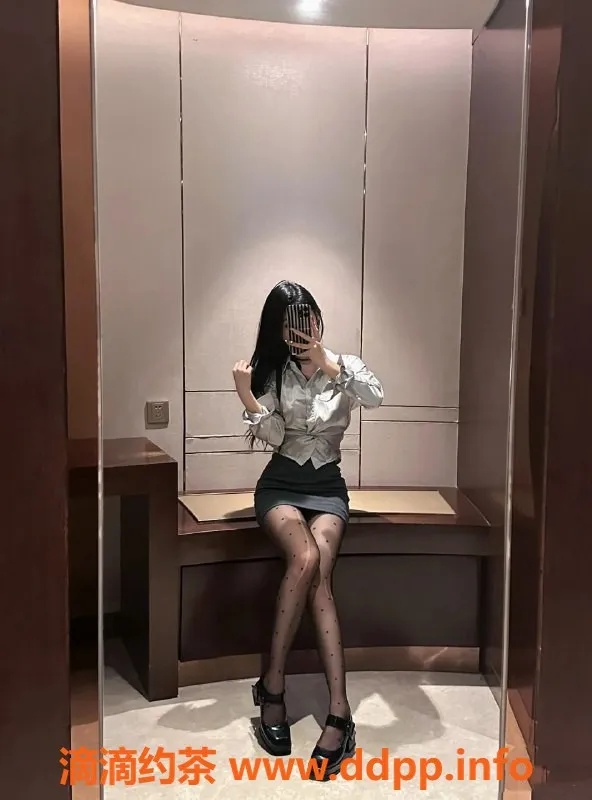 无锡楼凤-梁溪区董秘书，高颜值大长腿，1200p起