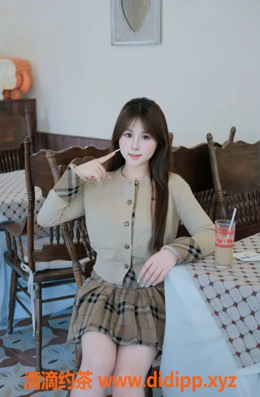 惠州楼凤资源信息,大亚湾酱酱子，160cm，100斤，18岁，600元