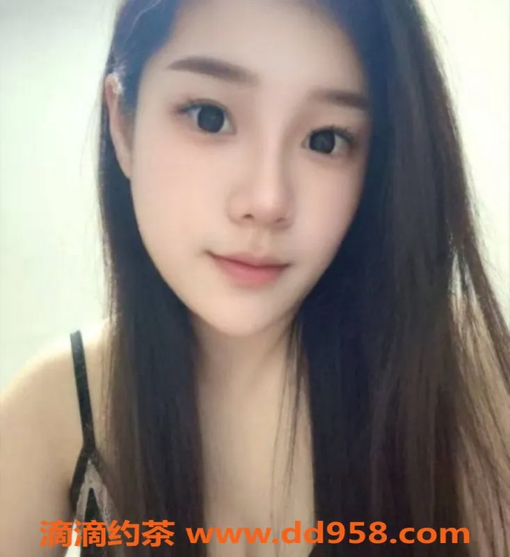 广州楼凤-天河小雅，23岁163cm气质小姐姐，茶水费400起