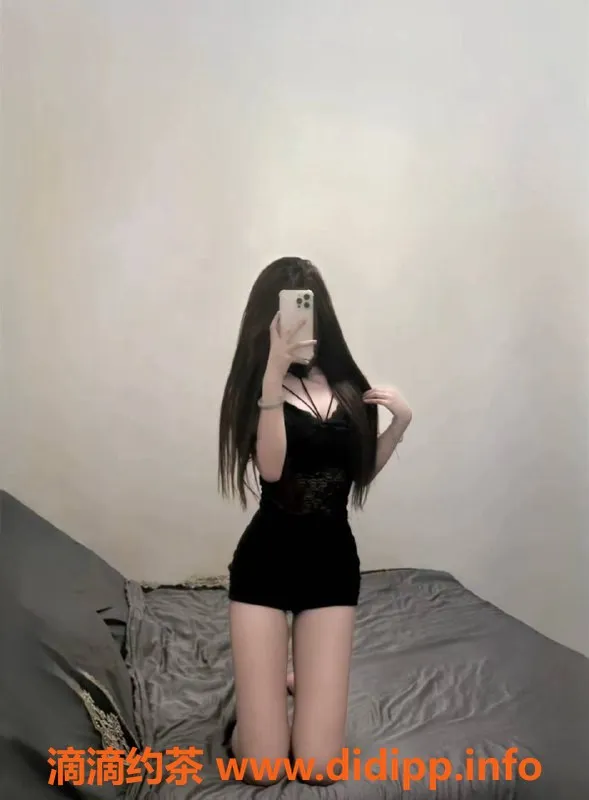 深圳楼凤资源信息,罗湖嫩妹施施，800元舌吻六九服务