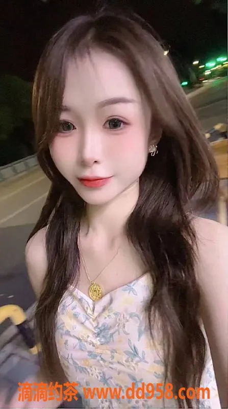 深圳楼凤资源信息,深圳福田欧阳娜娜，1200元舌吻服务体验