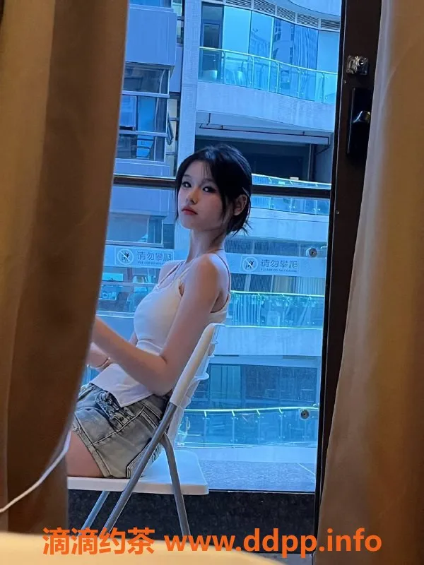 广州楼凤-广州天河嫩妹晨晨，700元舌吻服务