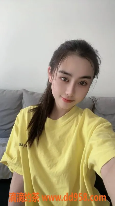 深圳楼凤-南山小QT御姐，1200起，制服诱惑来袭！