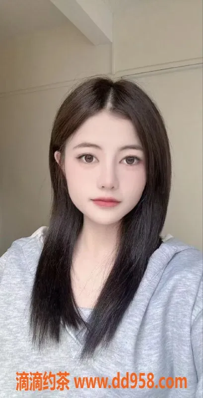 广州楼凤-番禺区嫩妹小琪，800元起服务等你来体验！