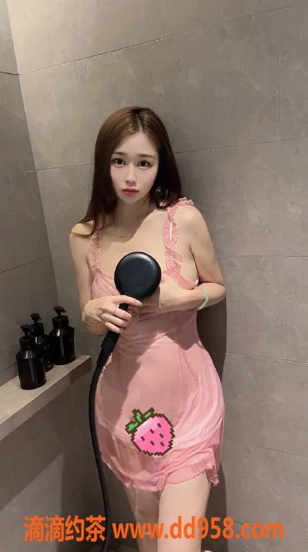 深圳楼凤资源信息,福田嫩妹苏苏，900元起，多种服务随心选