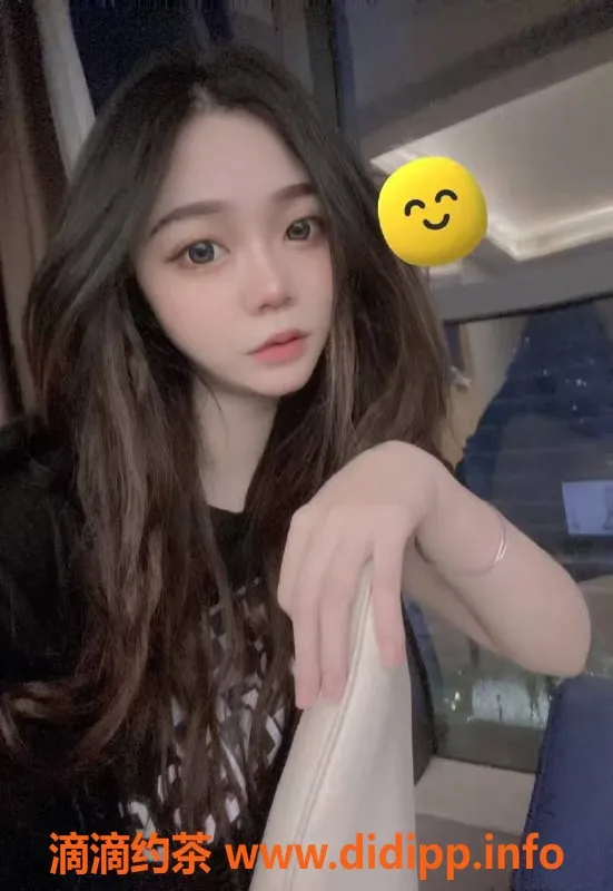 昆明楼凤-西山区广东妹，800元舌吻服务等你来体验！