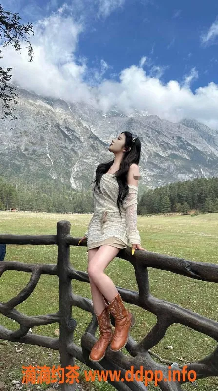 广州楼凤-广州天河葡萄，800元嫩妹大胸服务