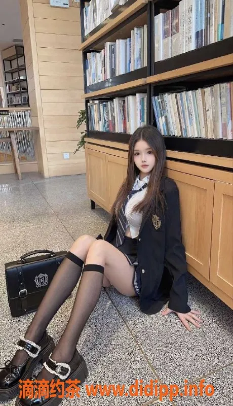 无锡楼凤-锡山铂金岛07超嫩少女 性感服务推荐