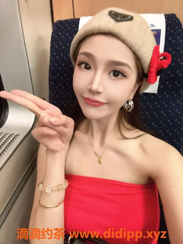 深圳楼凤-福田晓彤，1900元亲密服务，温柔体贴