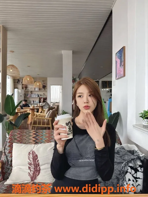 深圳楼凤资源信息,福田晓彤，1900元亲密服务，温柔体贴