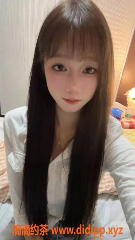 深圳楼凤资源信息,南山嫩妹楠子，制服舌吻来袭，1000元起