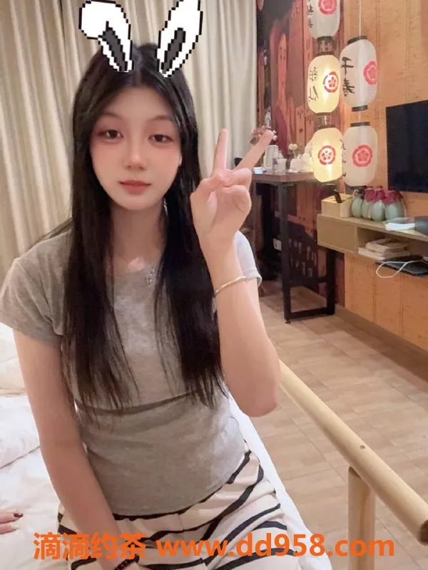 深圳楼凤-龙华区嫩妹苹果，688全套等你体验