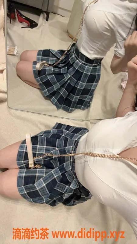 广州楼凤资源信息,广州天河 苏苏 艺名嫩妹 800元服务