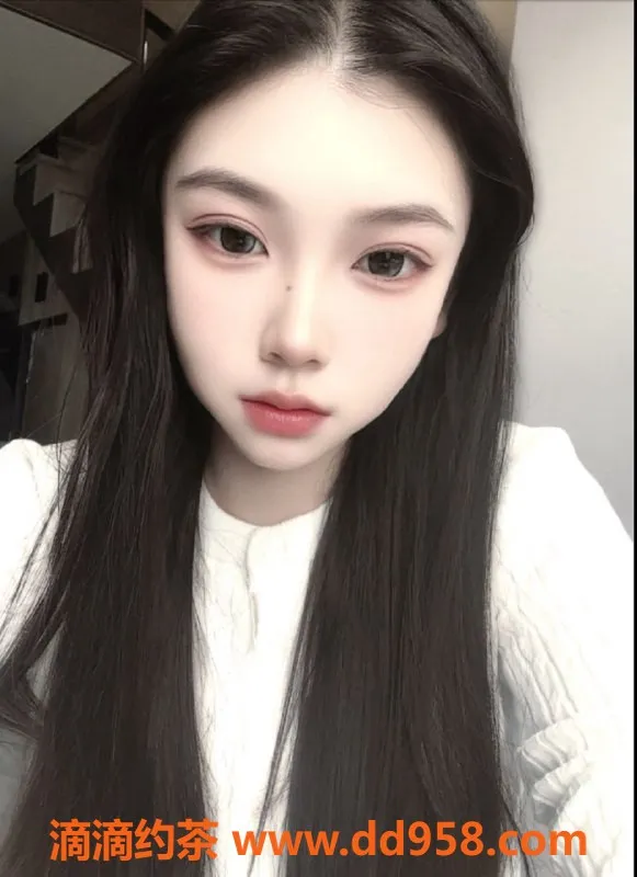 无锡楼凤资源信息,锡山区素素，身高167，体重45kg，陪浴服务