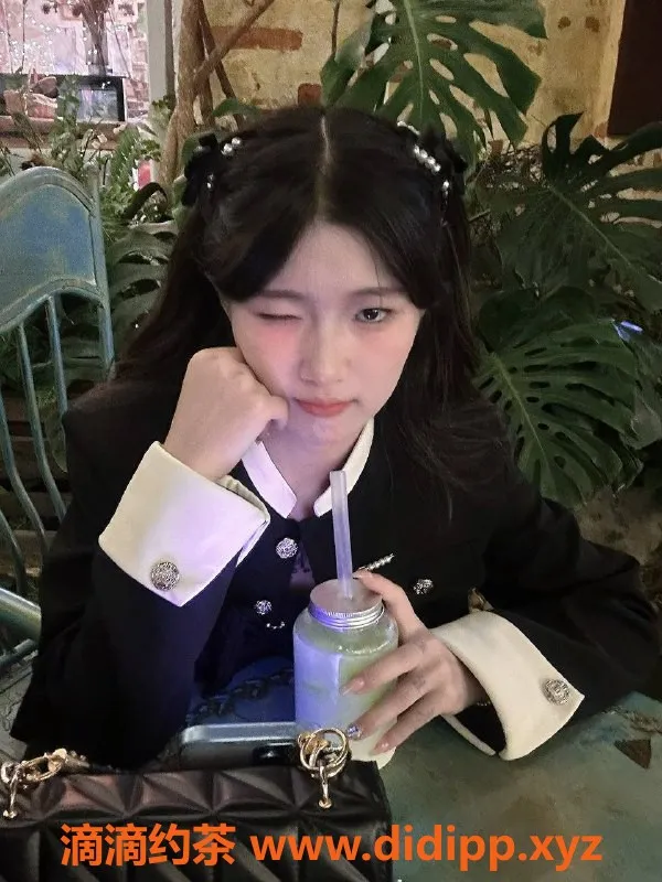 广州楼凤资源信息,广州番禺小依依，700元起，私密服务等你来体验