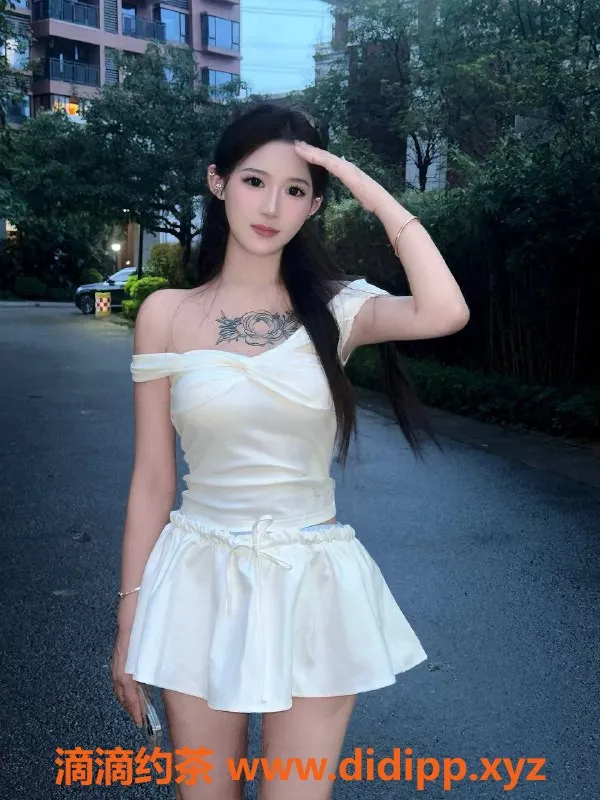 深圳楼凤-深圳福田美杜莎，大波嫩妹1200起