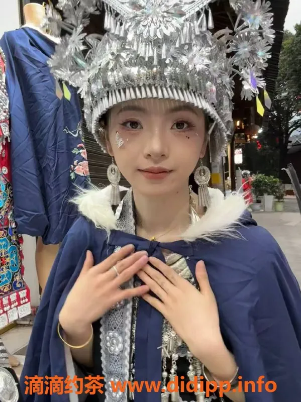 广州楼凤-蝉城区嫩妹啊新，600元尽享贴心服务