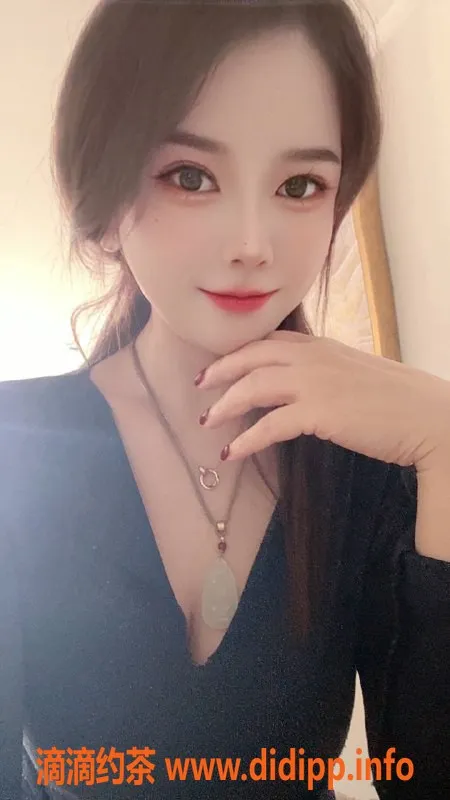 深圳楼凤-深圳龙华嫩妹雯雯，700起，视频验证