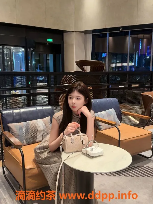 深圳楼凤-深圳南山小悠，2200p热情服务体验