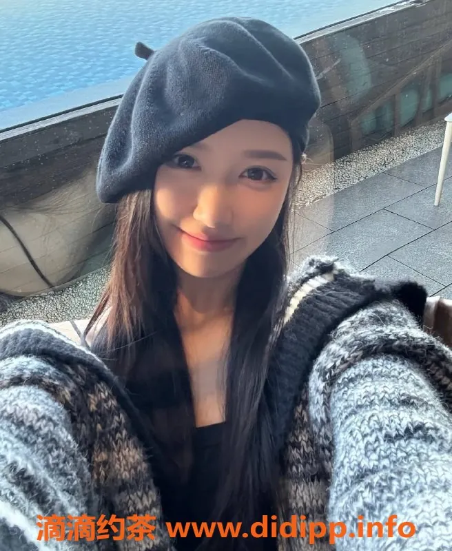 深圳楼凤-南山区小悠，颜值超高嫩妹，全套1400p