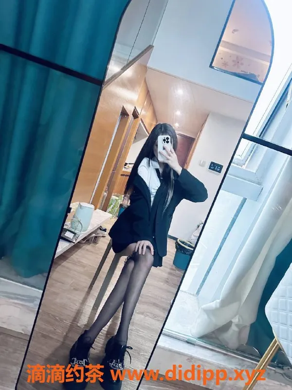 深圳楼凤-深圳坂田嫩妹茉茉，900元超值服务