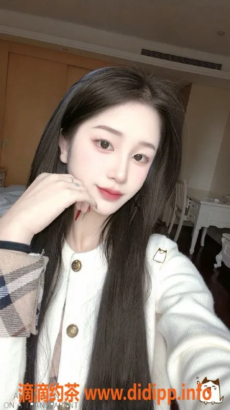 常州楼凤-武进国宾府洋洋，162cm嫩妹，800元起