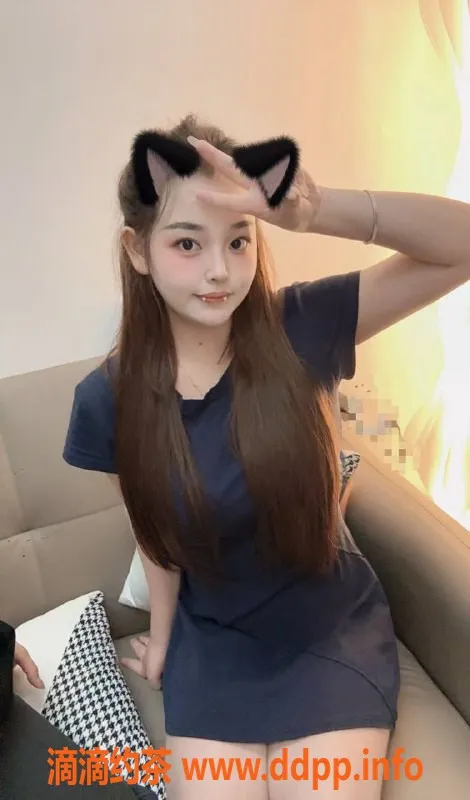 广州楼凤-南海金沙洲少妇糖宝，600元享舌吻69式服务