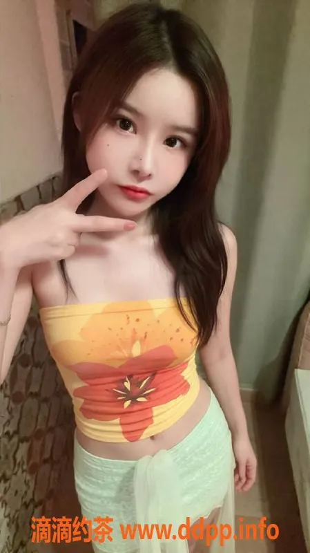 深圳楼凤-深圳坂田甜甜，舌吻六九服务，700起价